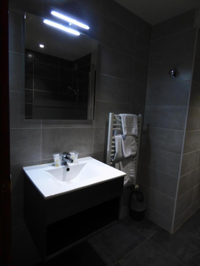 Hotel Restaurant Prunieres Aumont-Aubrac Εξωτερικό φωτογραφία