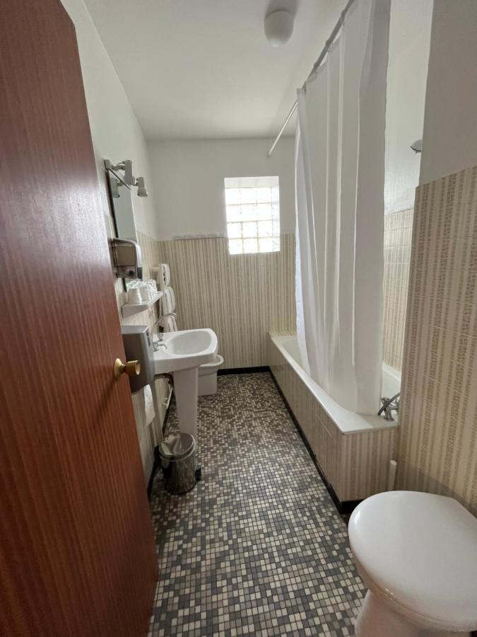 Hotel Restaurant Prunieres Aumont-Aubrac Εξωτερικό φωτογραφία